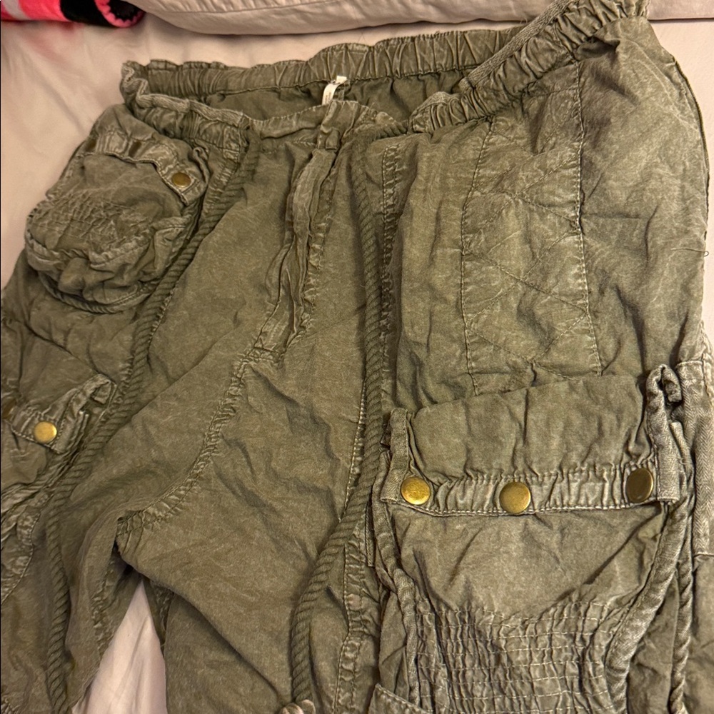 Free People Olive Cargo Shorts - Picture 2 of 4